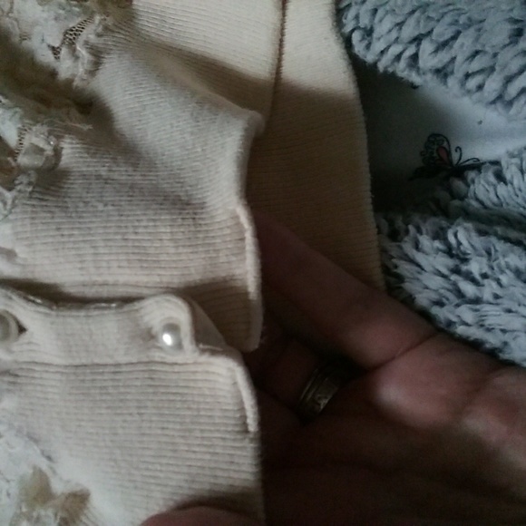 Vintage lace sweater - Picture 5 of 5